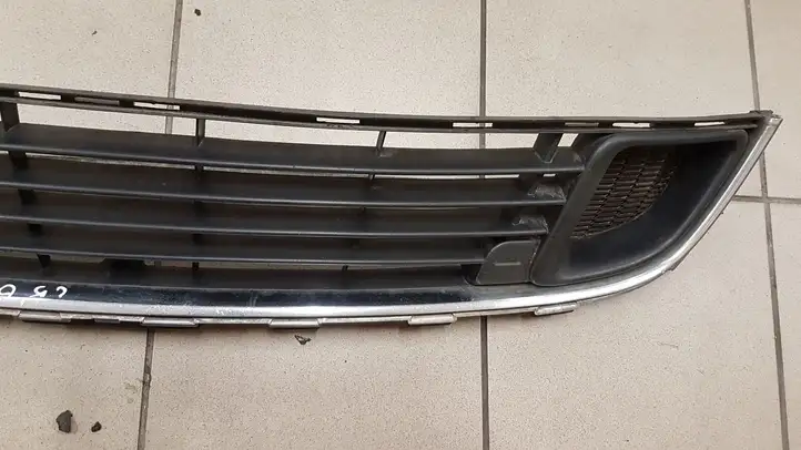 Citroen C5 (2008 - 2017) 9681052677 Передняя решетка — фото 4