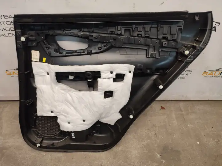 Nissan X-Trail T32 (2014 - 2021) Обшивка задней двери — фото 4
