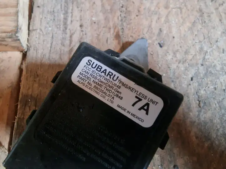 Subaru Forester SG (2006 - 2008) 88035AL07A Модуль комфорта — фото 4