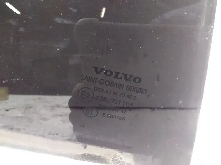 Volvo V60 (2010 - 2013) Стекло задней двери — фото 2