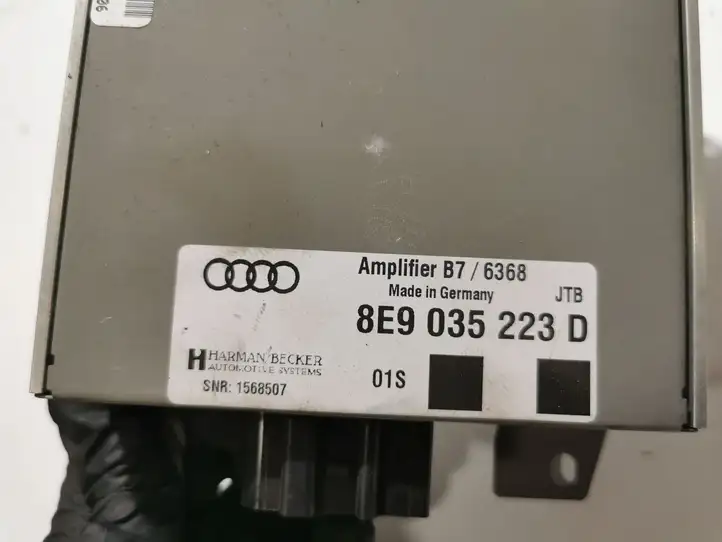 Audi A4 S4 B7 8E 8H (2004 - 2009) 8E9035223D Усилитель звука — фото 4