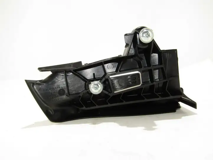 Audi A4 S4 B8 8K (2007 - 2011) Накладка ремня безопасности — фото 2