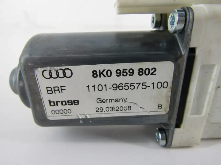 Audi A4 S4 B8 8K (2007 - 2011) Стеклоподъемник передней двери — фото 1