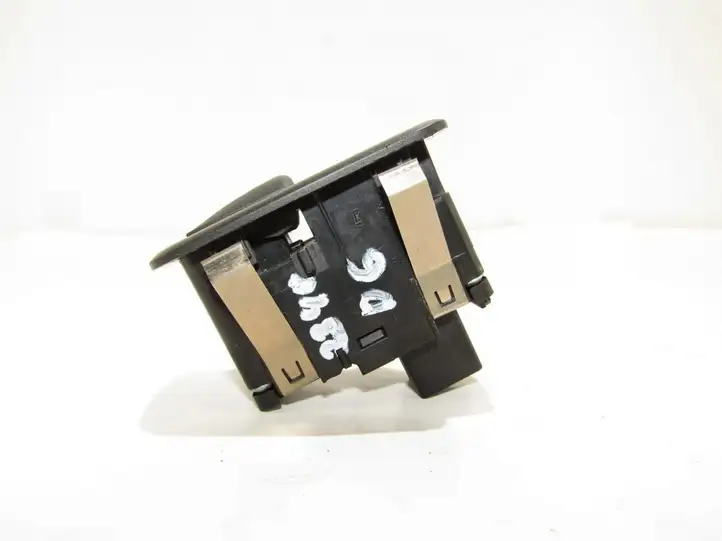 Chrysler Voyager (2007 - 2010)   Кнопка стеклоподъемников