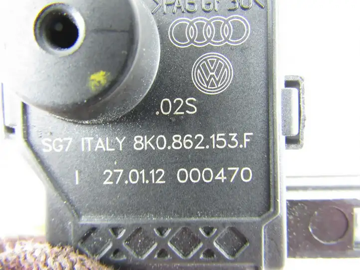 Audi A4 S4 B8 8K (2007 - 2011) Мотор центрального замка — фото 1