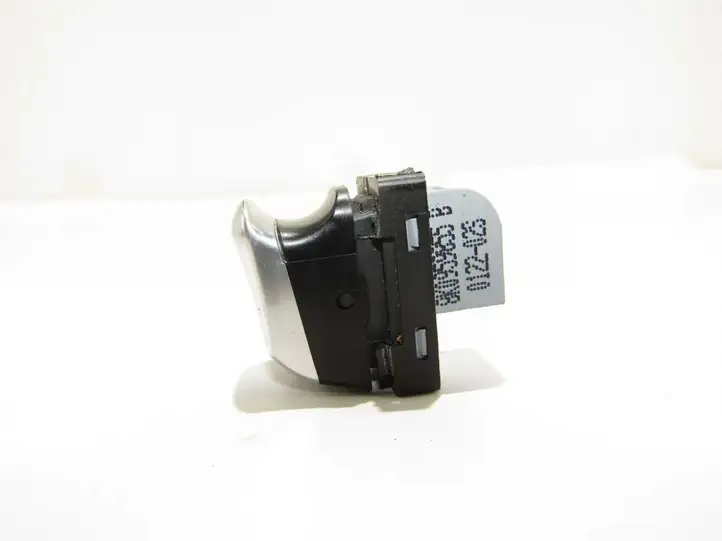 Audi A4 S4 B8 8K (2007 - 2011) Кнопка стеклоподъемников — фото 4