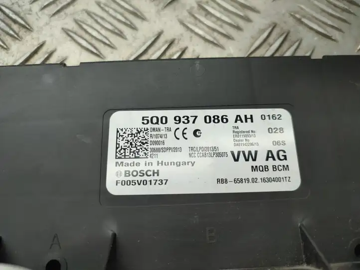 Skoda Octavia Mk3 (5E) (2013 - 2019) 5Q0937086AH Модуль комфорта — фото 4