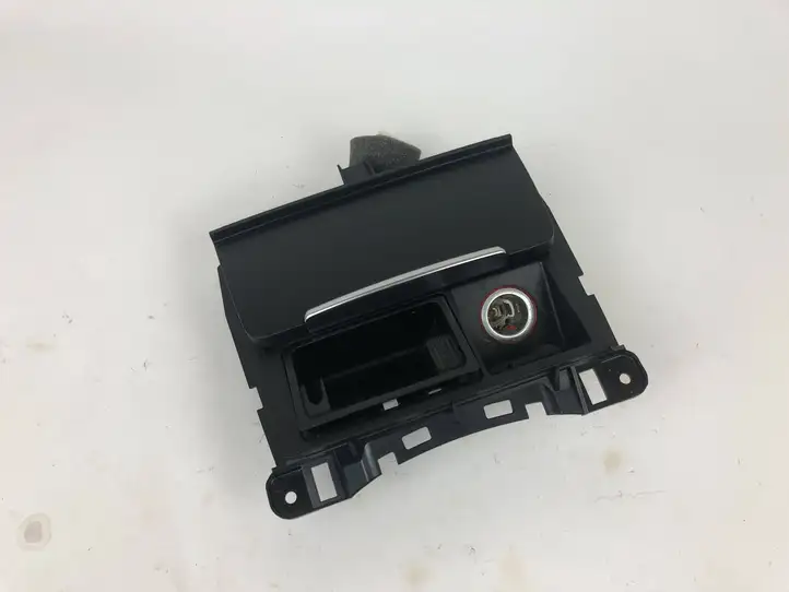 Audi Q5 SQ5 (2012 - 2017) 8K0857951 Передняя пепельница — фото 4