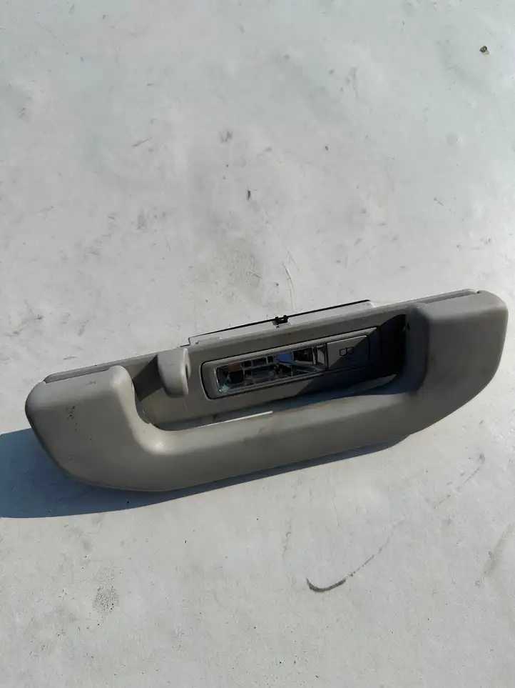 Mercedes-Benz C W205 (2014 - 2021) A0998150000 Потолочная ручка задняя — фото 1