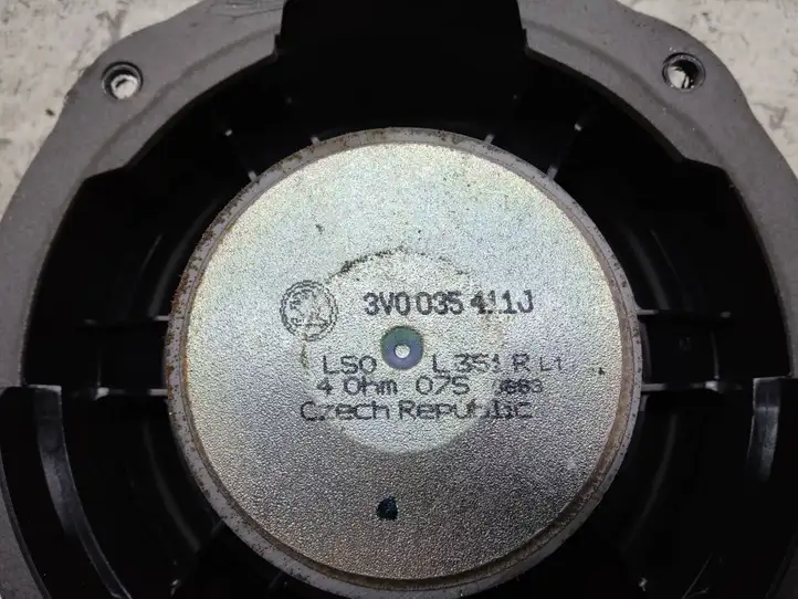 Skoda Kamiq (2019 - ) 3V0035411J Твитер передней двери — фото 2