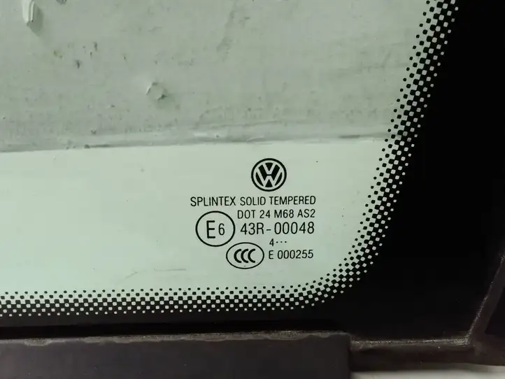 Volkswagen Touran I (2003 - 2010) Треугольное стекло кузова — фото 6