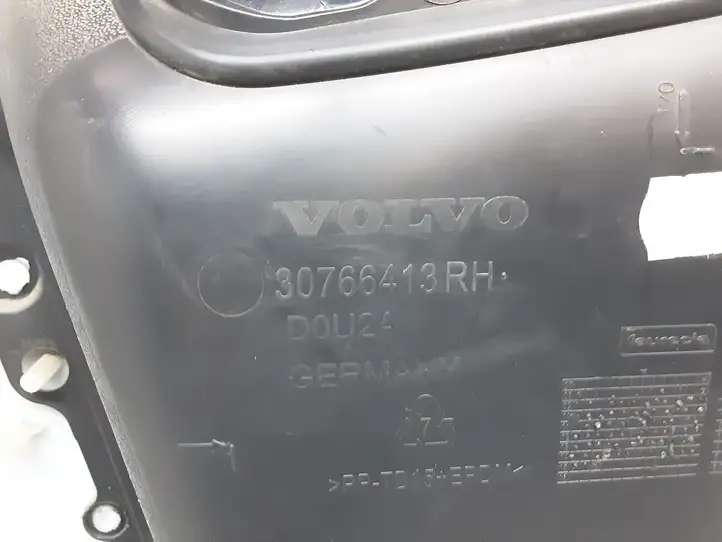 Volvo XC60 (2013 - 2017) 30766413 Обшивка задней двери — фото 4