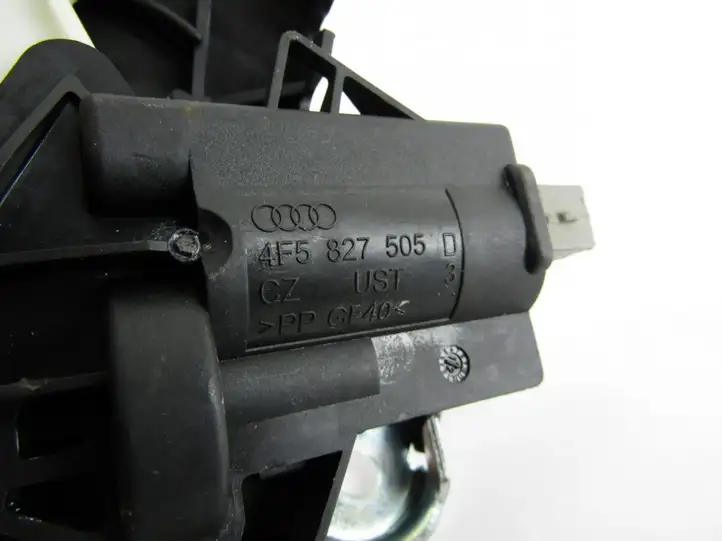 Audi A4 S4 B8 8K (2007 - 2011) Замок крышки багажника — фото 3