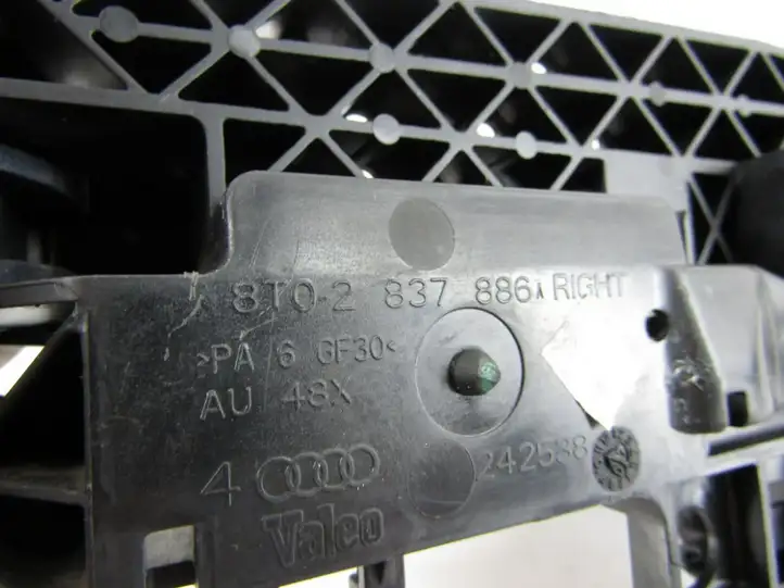 Audi A4 S4 B8 8K (2007 - 2011) Наружная ручка двери — фото 4