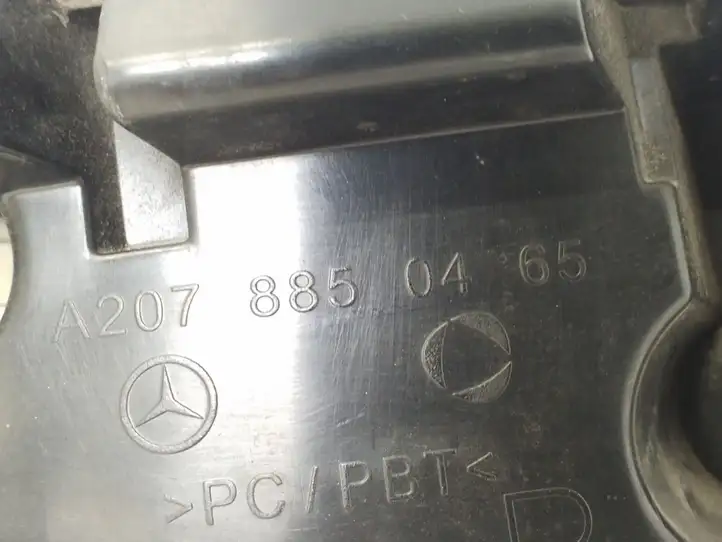 Mercedes-Benz E C207 W207 (2009 - 2017) A2078850465 Кронштейн заднего бампера — фото 2