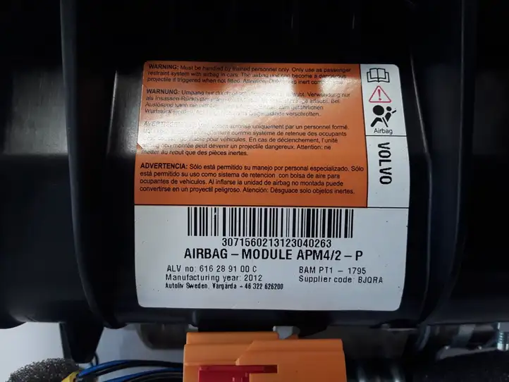 Volvo V60 (2010 - 2013) Подушка безопасности пассажира — фото 5