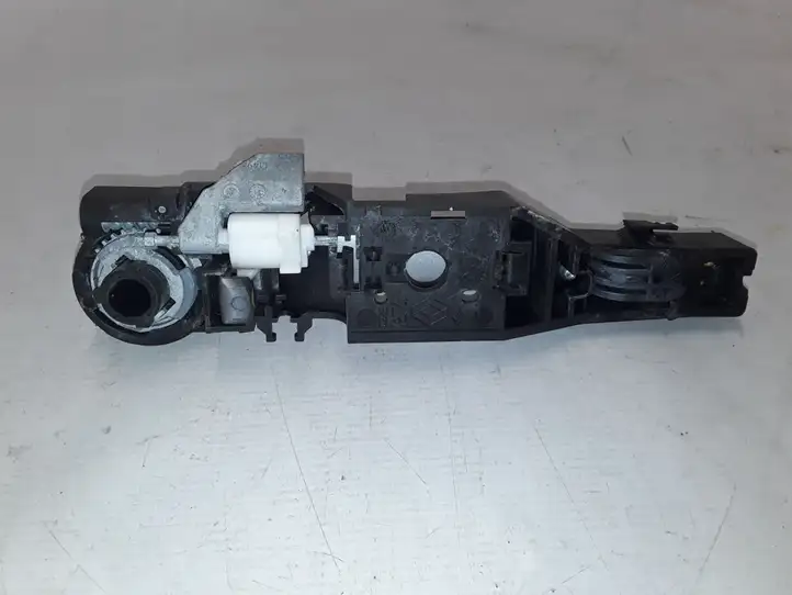Renault Clio III (2005 - 2012) Наружная ручка задней двери — фото 2