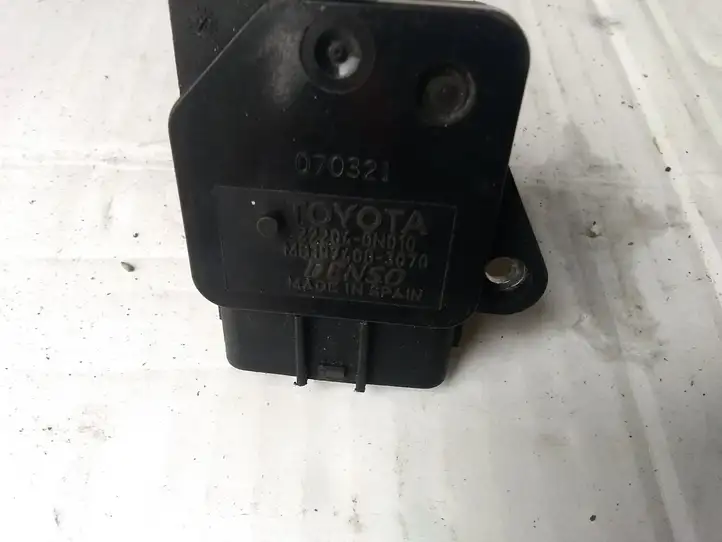 Toyota Avensis T250 (2006 - 2009) 222040N010 Датчик массового расхода воздуха — фото 3