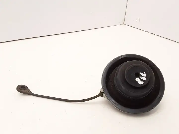 Opel Astra H (2004 - 2009) 13112001 Крышка топливного бака — фото 5