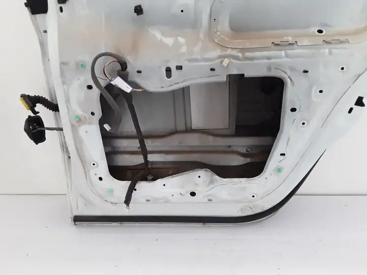 Renault Espace - Grand espace IV (2004 - 2014) Задняя дверь — фото 2