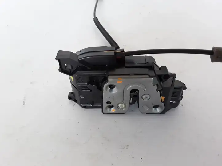 Renault Kangoo II (2008 - 2014) 8200497672 Замок крышки багажника — фото 1