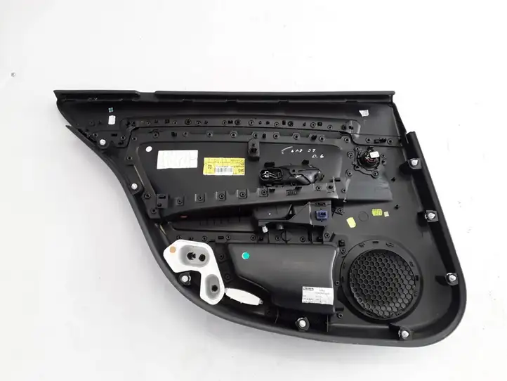 Renault Laguna III (2007 - 2015) 829A00052R Обшивка задней двери — фото 3