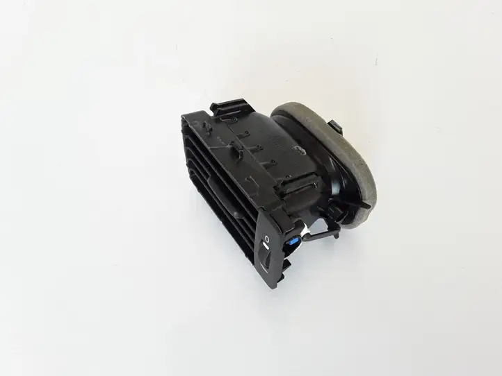 Volvo S80 (2006 - 2009) 30755177 Боковой воздушный дефлектор — фото 3