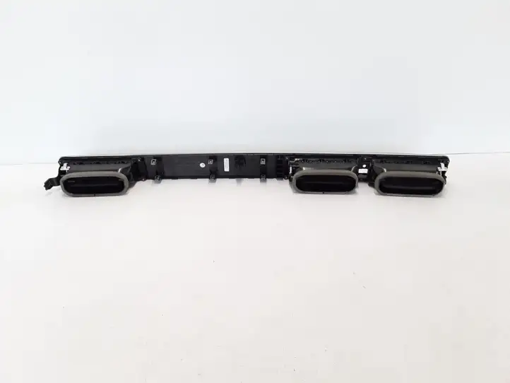 Volvo V70 (2007 - 2013) 30715143 Центральный воздушный дефлектор — фото 3