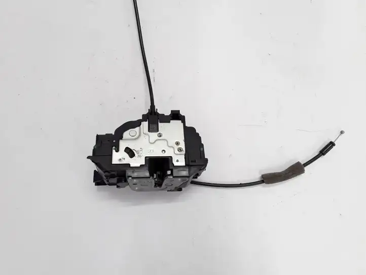 Renault Scenic III - Grand scenic III (2009 - 2016) 825020033R Замок задней двери — фото 3