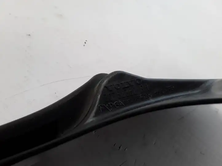 Volvo XC60 (2013 - 2017) 30762362 Другая часть кузова — фото 3