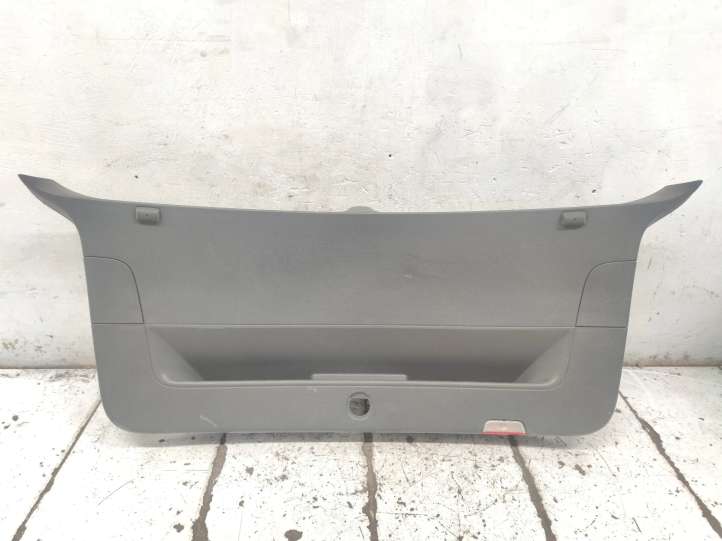 5M0867601A Volkswagen Golf Plus Pagrindinis apdailos skydas