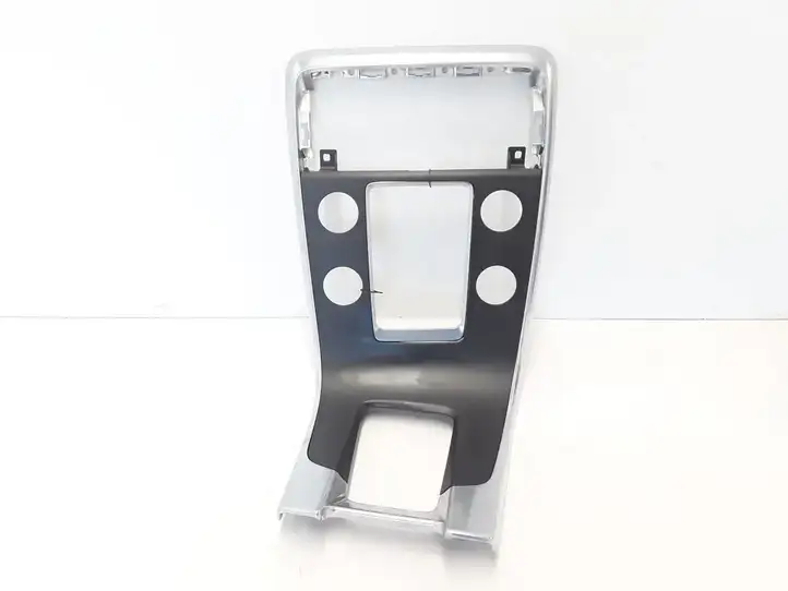 Volvo V60 (2013 - 2018)  30791879 Другая деталь панели