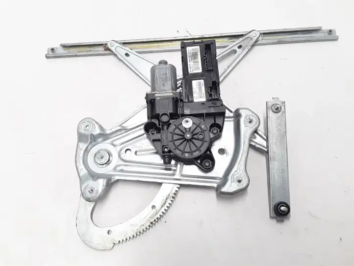 Renault Megane III (2009 - 2016)  807203154R Механизм для электрического подъема окон передней двери (без двигателя)