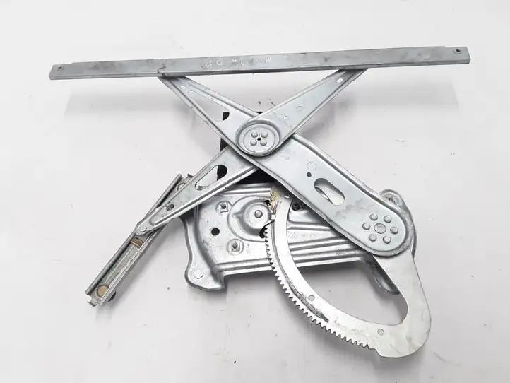 Renault Megane III (2009 - 2016)  807203154R Механизм для электрического подъема окон передней двери (без двигателя)