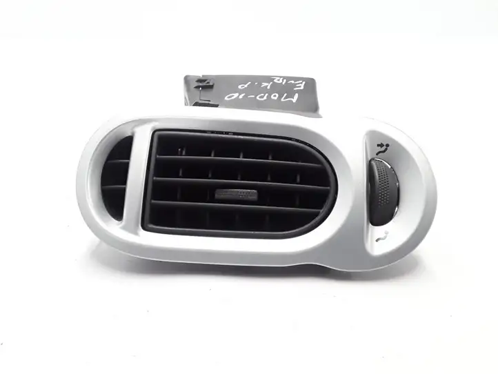 Renault Modus (2007 - 2012) 7701058410 Боковой воздушный дефлектор — фото 1