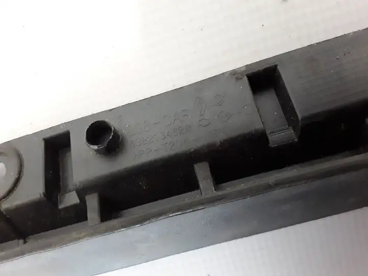 Renault Fluence (2009 - 2013)  638213482R Держатель крыла