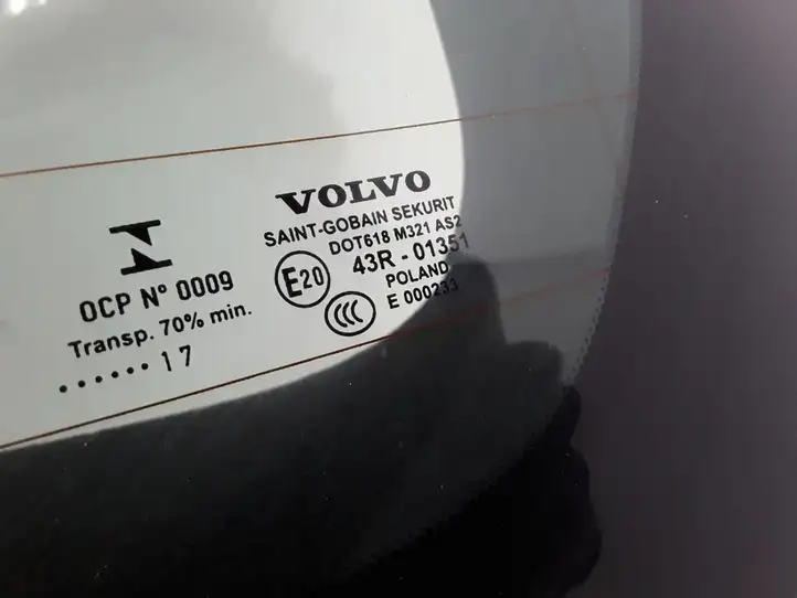 Volvo V60 (2013 - 2018) 31335284 Крышка багажника — фото 3