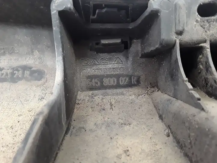 Dacia Duster (2010 - 2017) 768515735R Порог кузова — фото 2