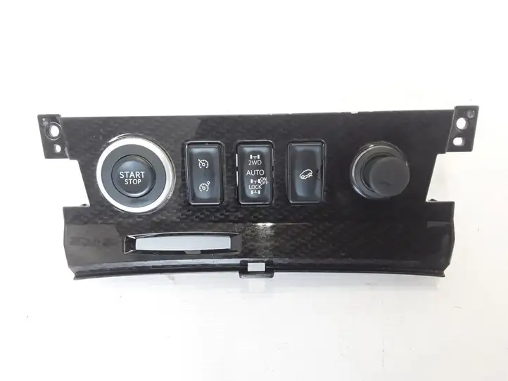 Renault Koleos I (2008 - 2016) 682607642R Отделка внутренней панели салона — фото 1