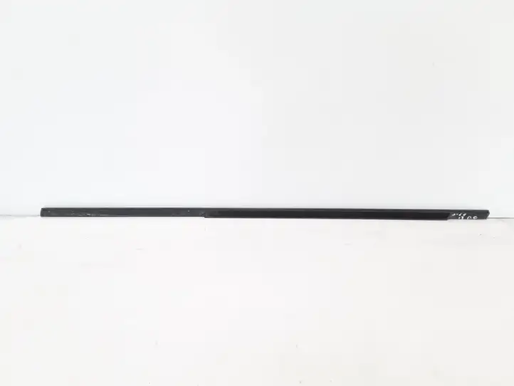 Volvo S60 (2013 - 2018) 30799438 Молдинги задней двери — фото 2