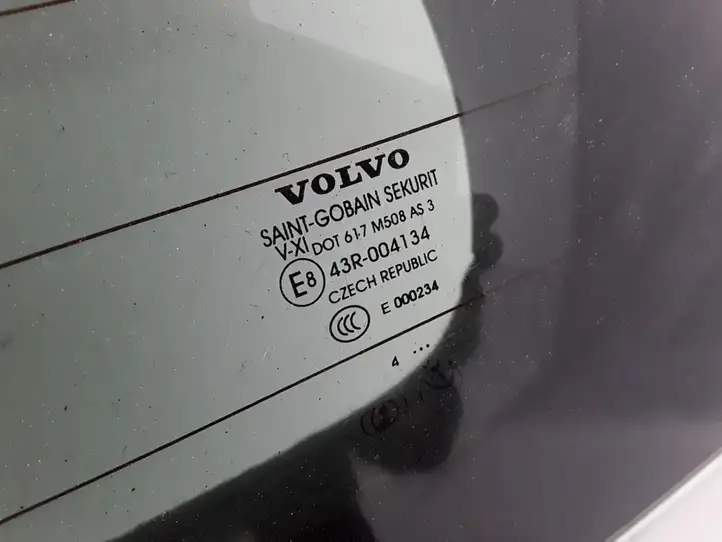 Volvo V70 (2013 - 2016) 39807944 Крышка багажника — фото 3
