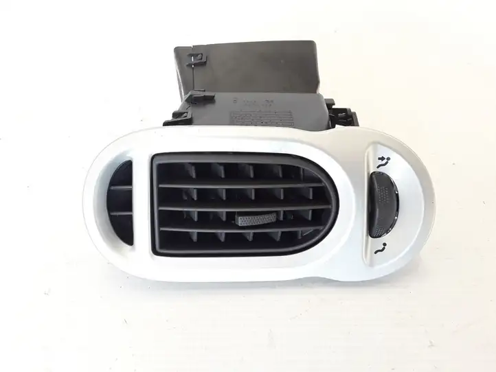 Renault Modus (2007 - 2012) 7701066558 Боковой воздушный дефлектор — фото 1
