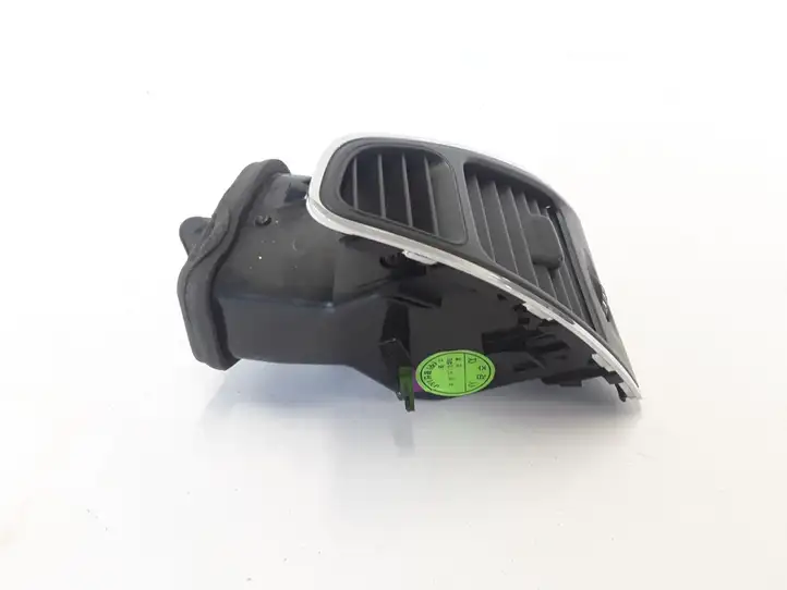 Renault Latitude (L70) (2010 - 2014) 687611851R Боковой воздушный дефлектор — фото 2