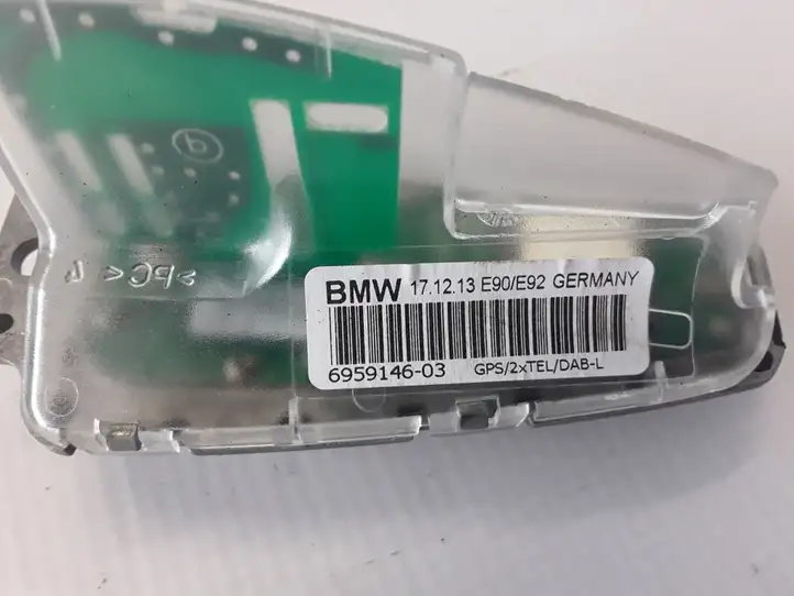 BMW 3 F30 F35 F31 (2012 - 2018) 9262259 GPS антенна — фото 3