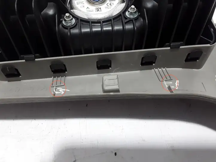Dacia Lodgy (2012 - 2021) 985255139R Подушка безопасности пассажира — фото 2