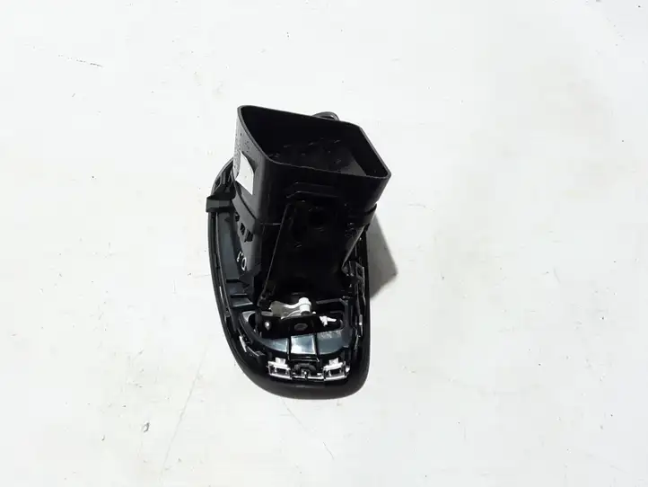 Renault Scenic IV - Grand scenic IV (2016 - ) 687605833R Боковой воздушный дефлектор — фото 4