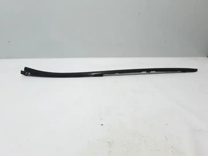 Renault Vel Satis (2002 - 2005) 8200012941 Накладка стоек лобового стекла — фото 1