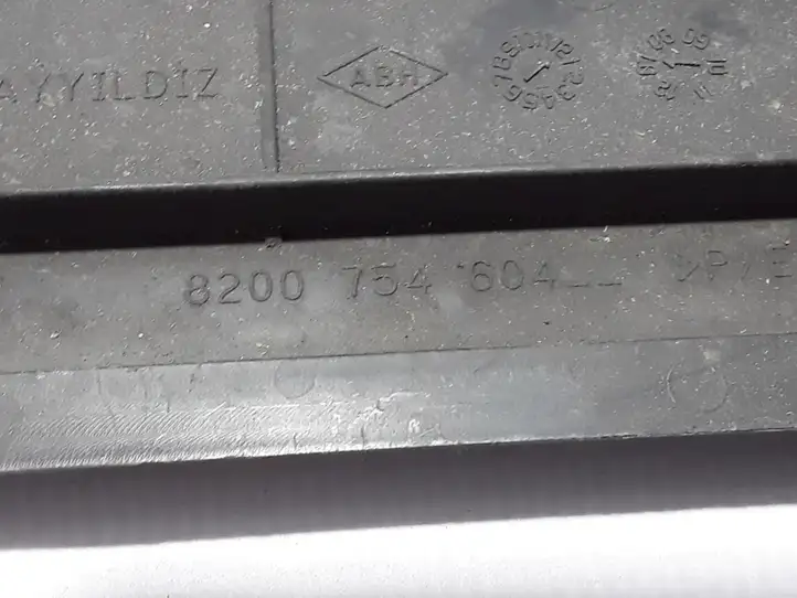 Renault Clio III (2005 - 2012) 8200754604 Дефлектор воздуха — фото 4