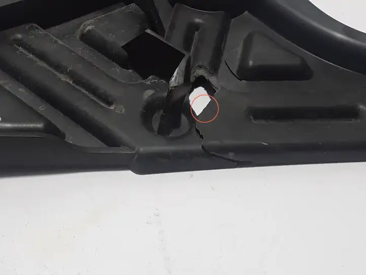 Opel Vivaro (2014 - 2018) 852258694R Кронштейн заднего бампера — фото 3