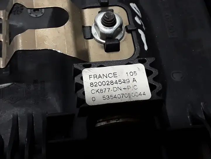 Renault Laguna II (2005 - 2007) 8200284549 Подушка безопасности руля — фото 3
